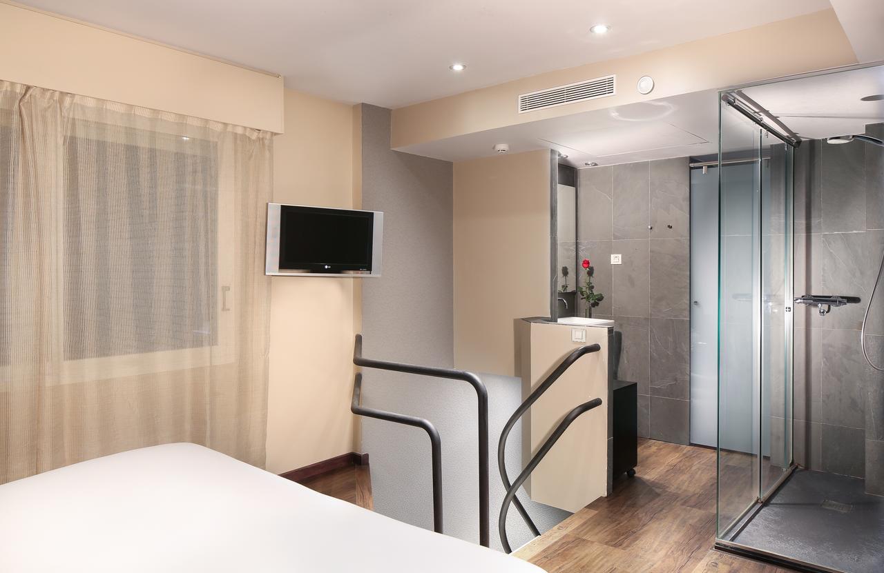 Hotel Gran Derby Suites, A Small Luxury Hotel Of The World Barcelona Kültér fotó