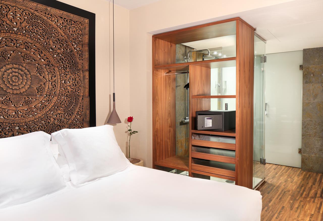 Hotel Gran Derby Suites, A Small Luxury Hotel Of The World Barcelona Kültér fotó